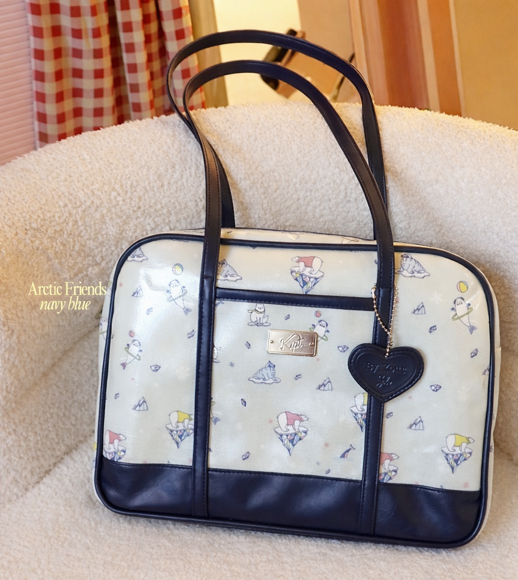 6FB6CE12-3EF0-45E9-9578-CDB28BFF66B9