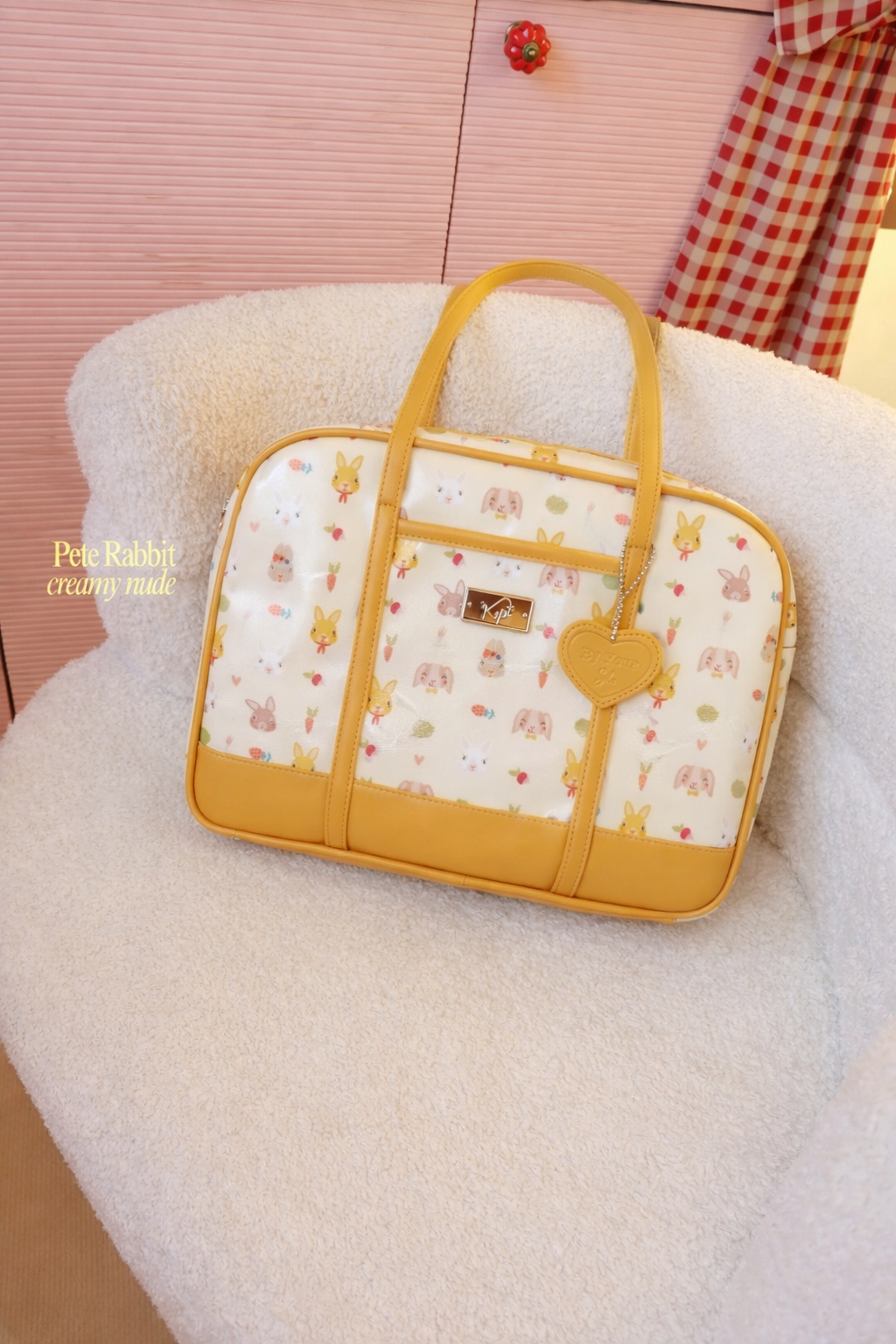 ED64BD9A-0BDB-4FA0-8B1D-2733A6AE5A27